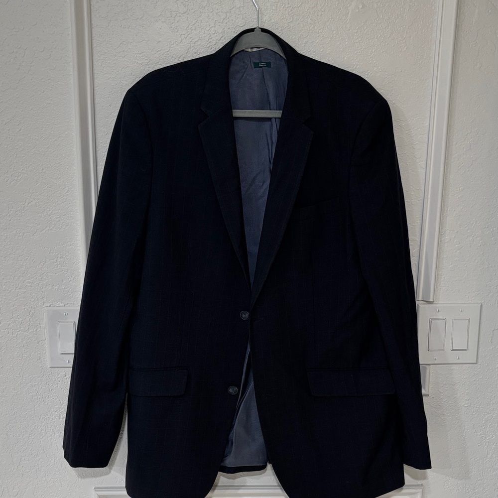 Men's Suit jacket and pants / navy blue plaid